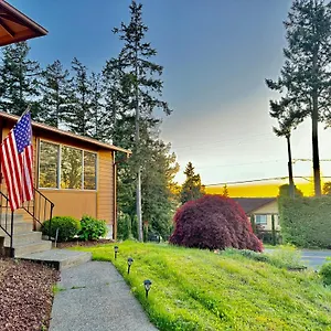 Besa Homestay Near Beach And Seatac Airport - Shared Bathroom With Max 2 Guests Homestay Des Moines